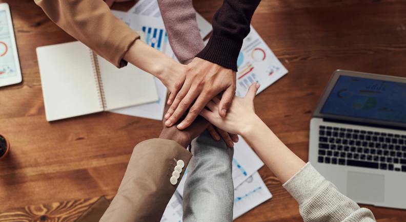  Transforming Web Experiences Through Co-Creation