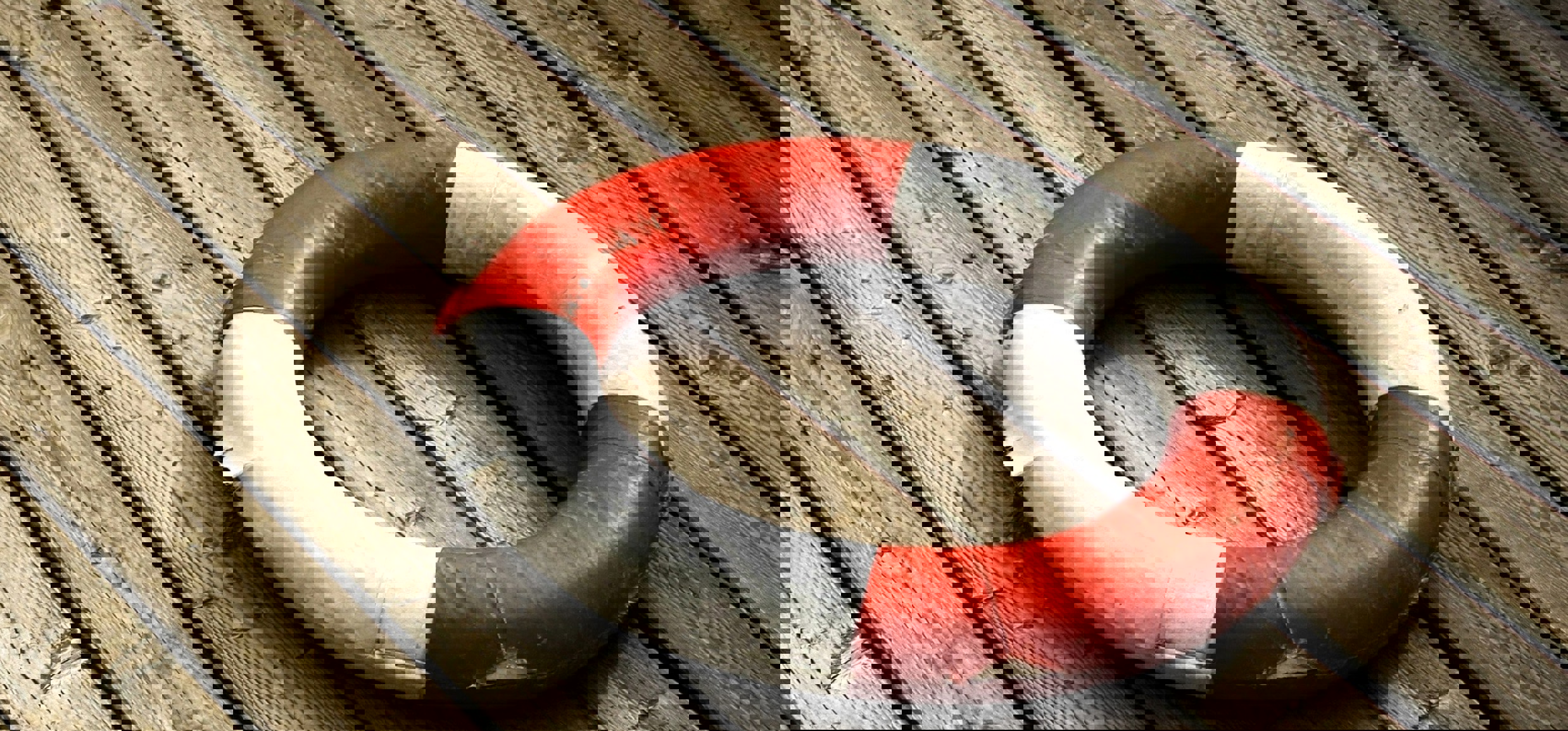/uploads/components/newsarticle/teaser-news-ring-5ab25da8e11ba.jpg